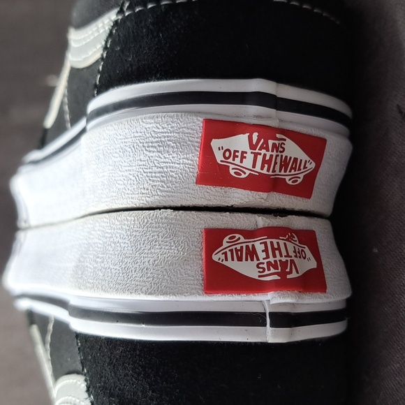 Vans Sk8-Low Black with Reflective Stripe Suede Canvas Sneakers VG- US J3.5 W5 - Picture 15 of 16